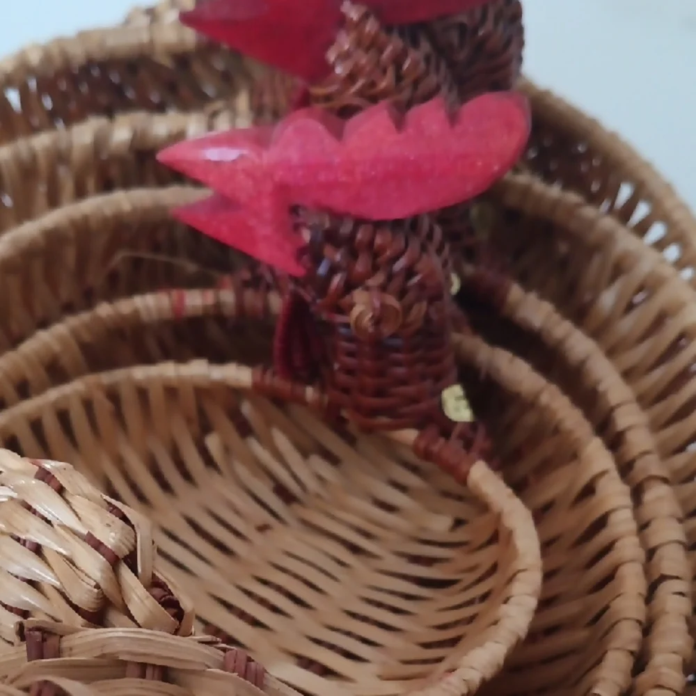 Vintage Woven Basket Set Nesting Hens -5 Piece Set